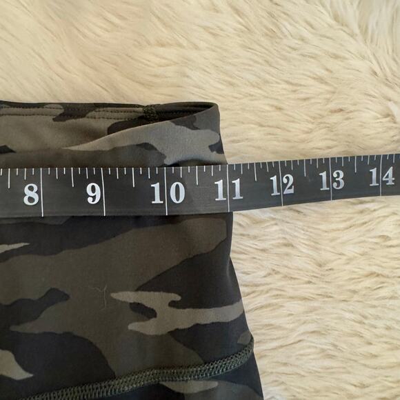 Athleta Ultimate 7/8 Tight Camo Stash Pocket High Rise Leggings XXS - Picture 15 of 16